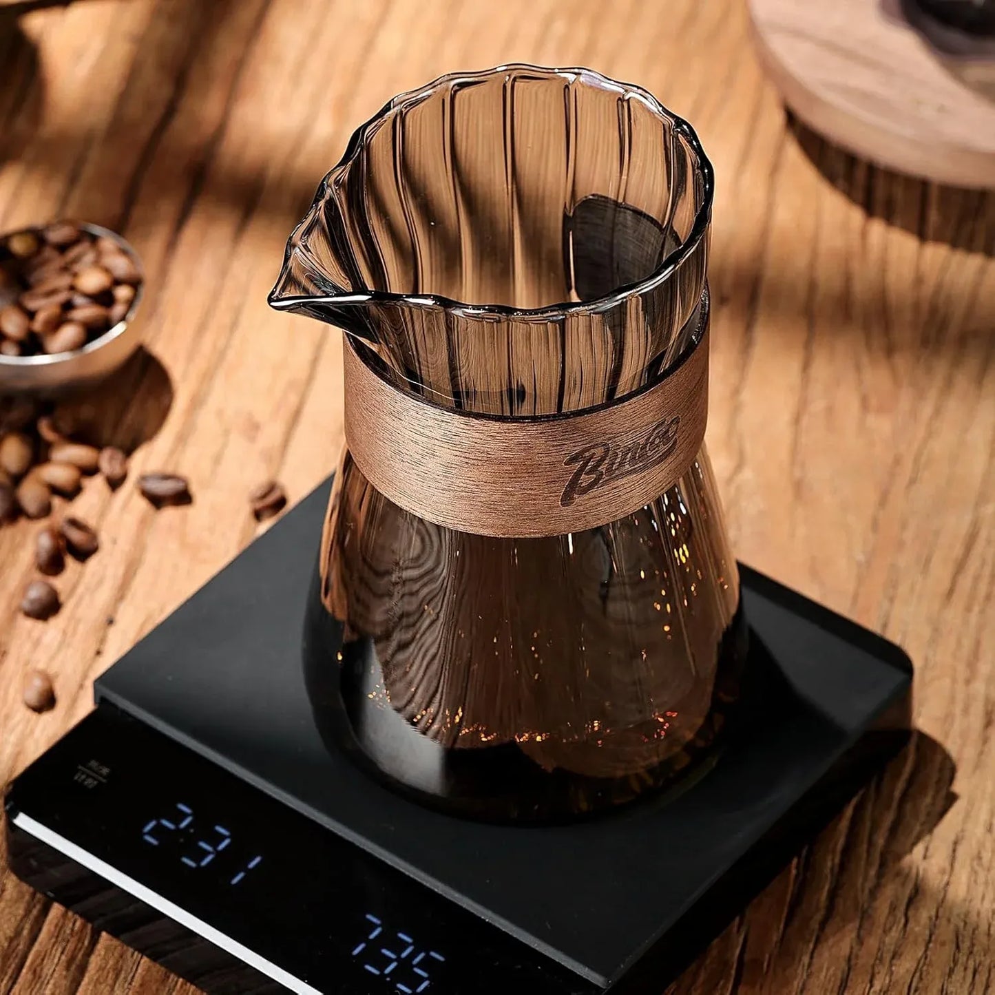 Bincoo Glass Coffee Carafe with Heat-Resistant Wood