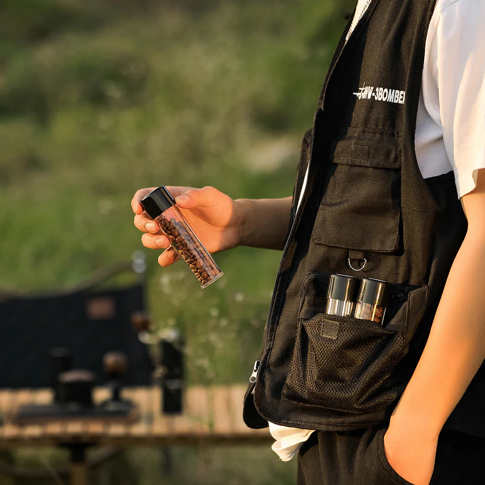 MHW-3BOMBER Energy Bottle with Magnetic Cellar Stand