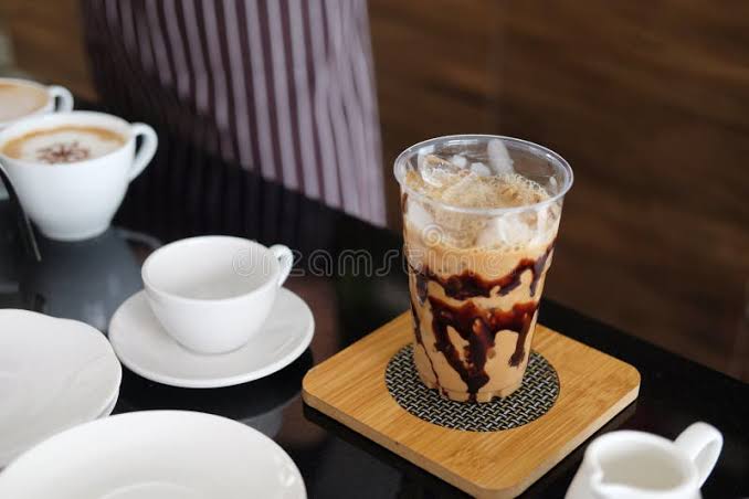 How to Build a High-Margin Cold Coffee Menu Using Your Existing Commercial Espresso Machine: India Café Strategy Guide (2026)