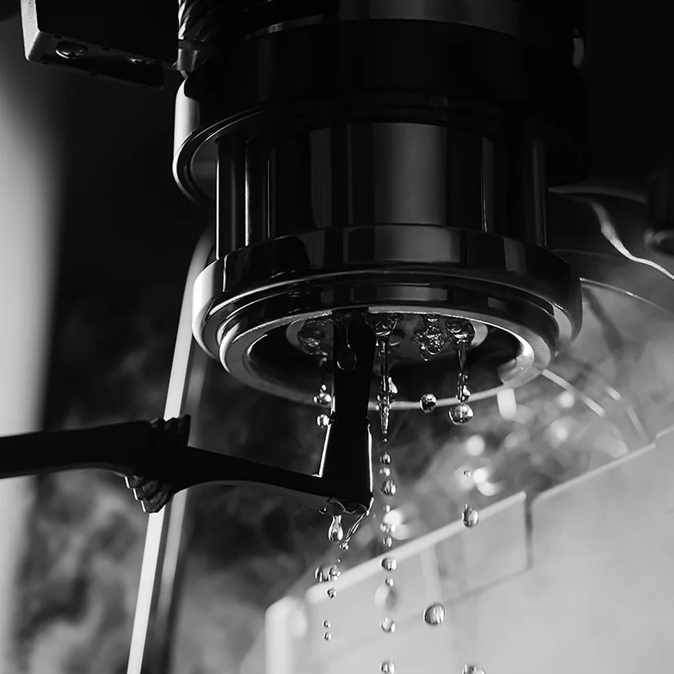 MHW-3 Bomber Elbow Cleaning Brush