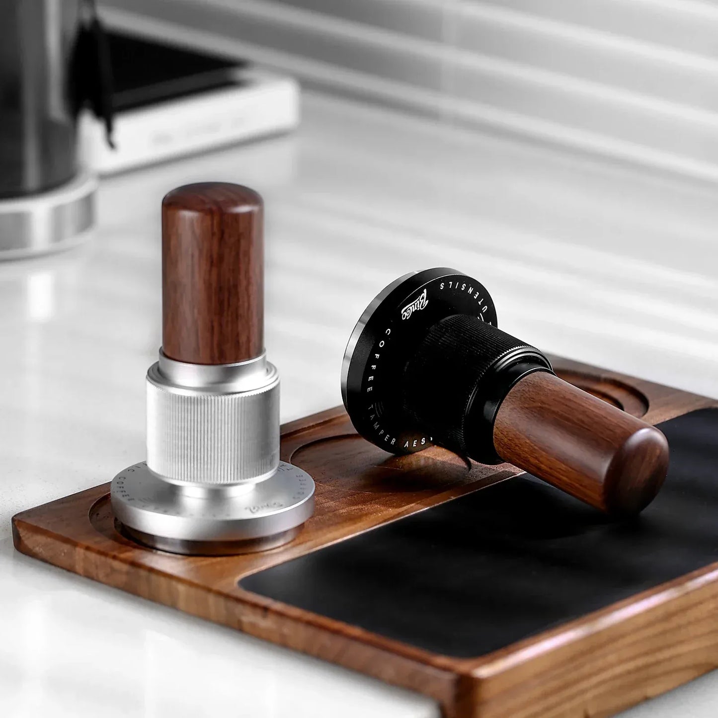 Bincoo 30-Pound Force Walnut Espresso Tamper
