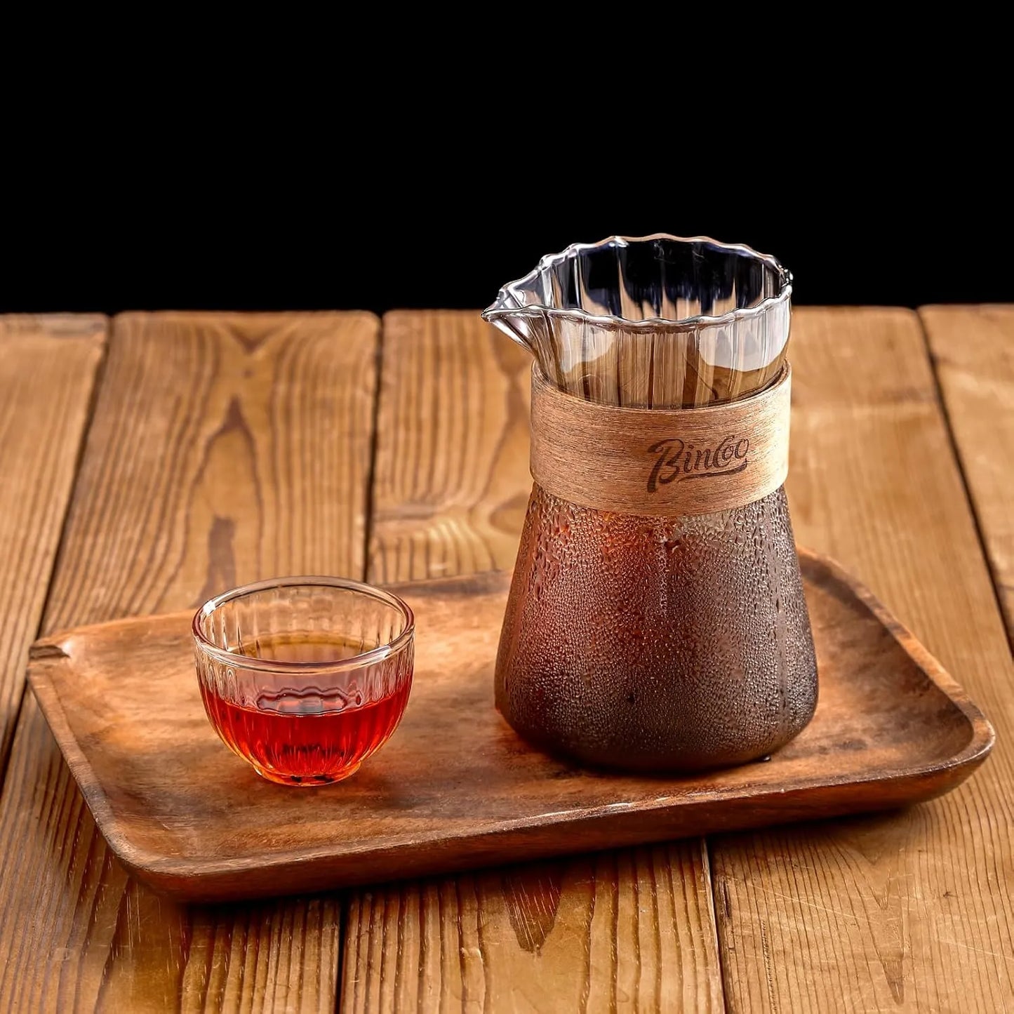 Bincoo Glass Coffee Carafe with Heat-Resistant Wood