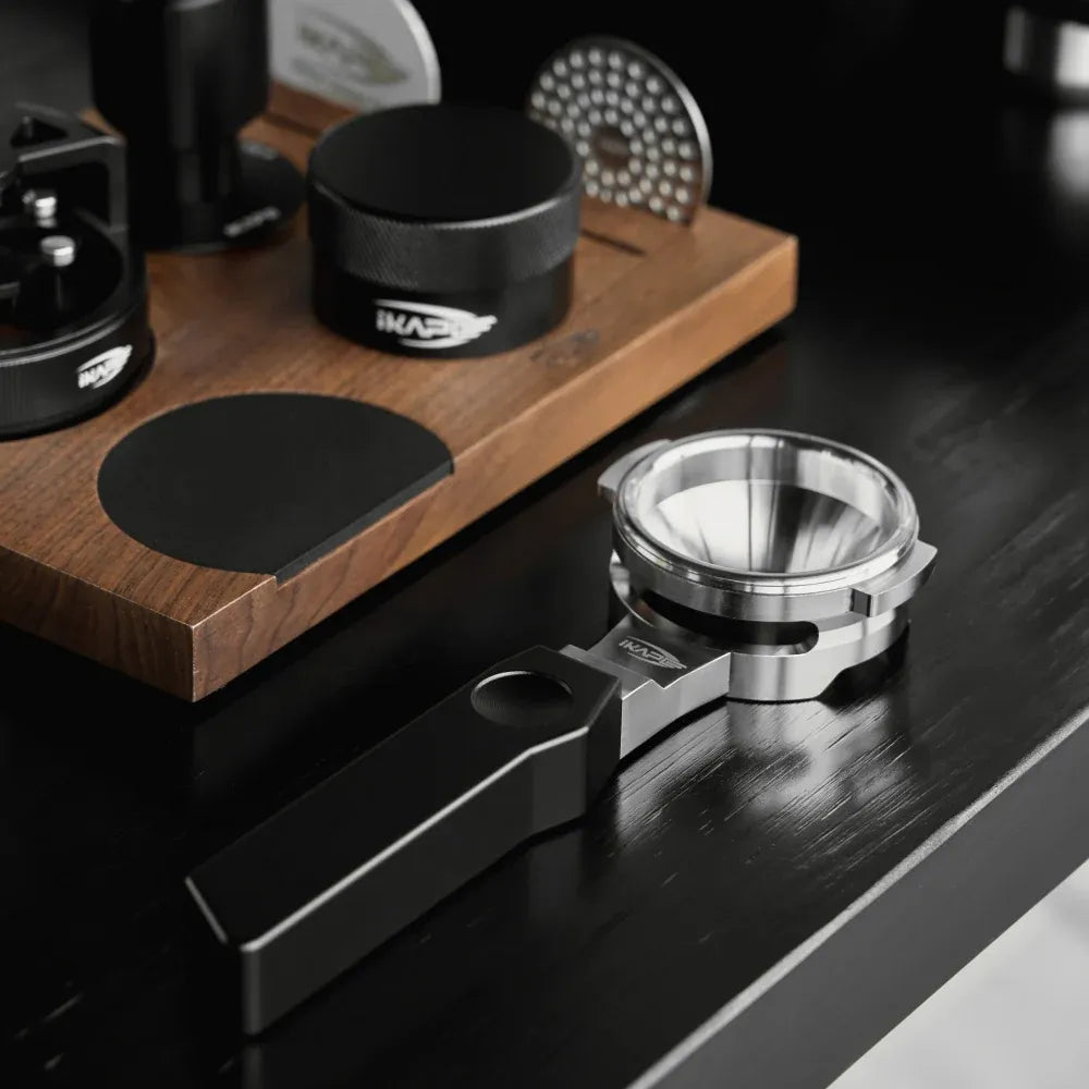 IKAPE Flat-bottom Bottomless Portafilter with Variable Diameter Basket - Polaris