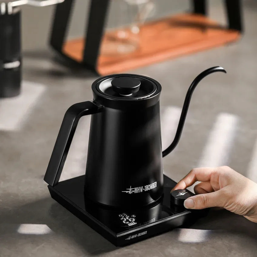 MHW-3BOMBER Electric Kettle