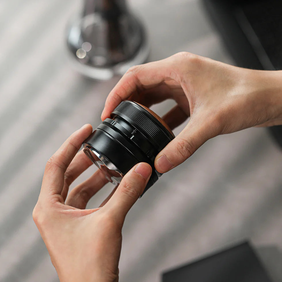 MHW-3BOMBER Cyclone Coffee Gravity Distributor 58mm