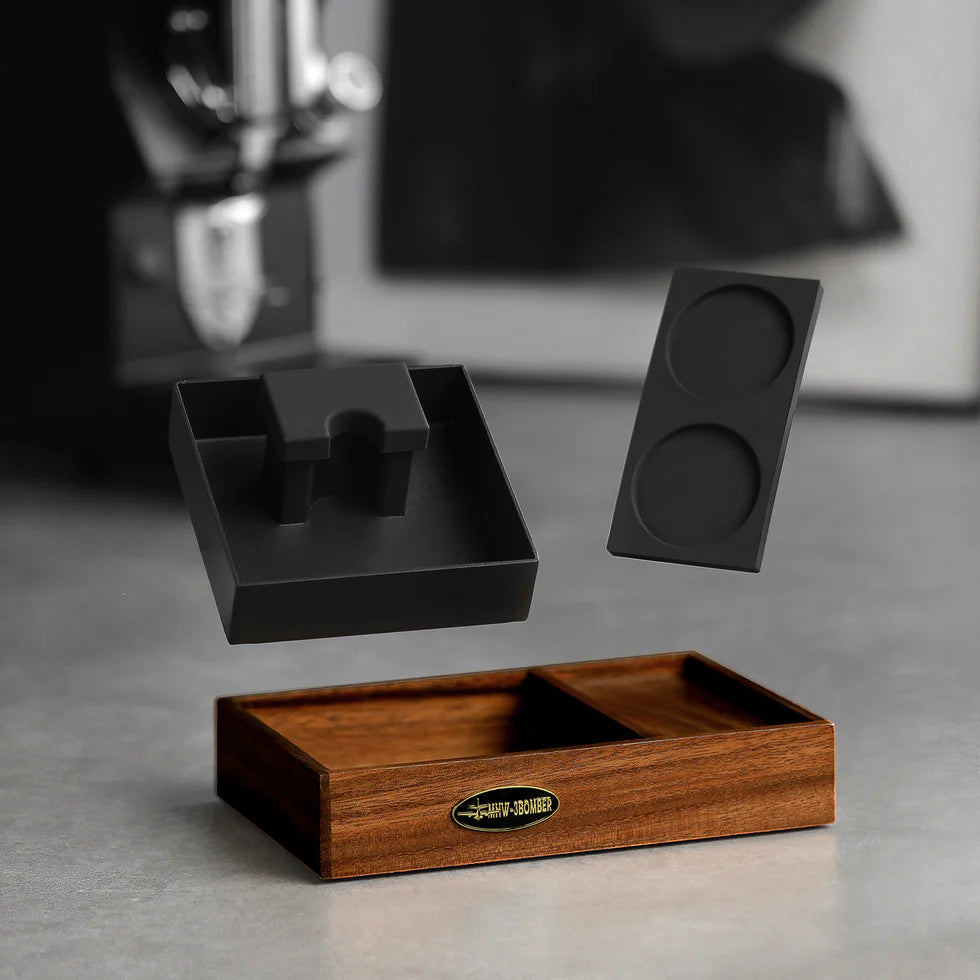 MHW-3BOMBER Knock Box + Wood Tamping Station