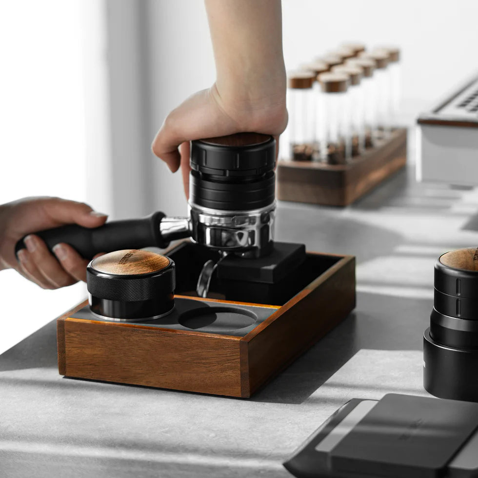 MHW-3BOMBER Knock Box + Wood Tamping Station