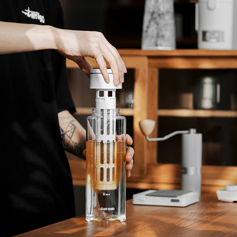 MHW-3BOMBER Ice Core Cold Brew Travel Bottle