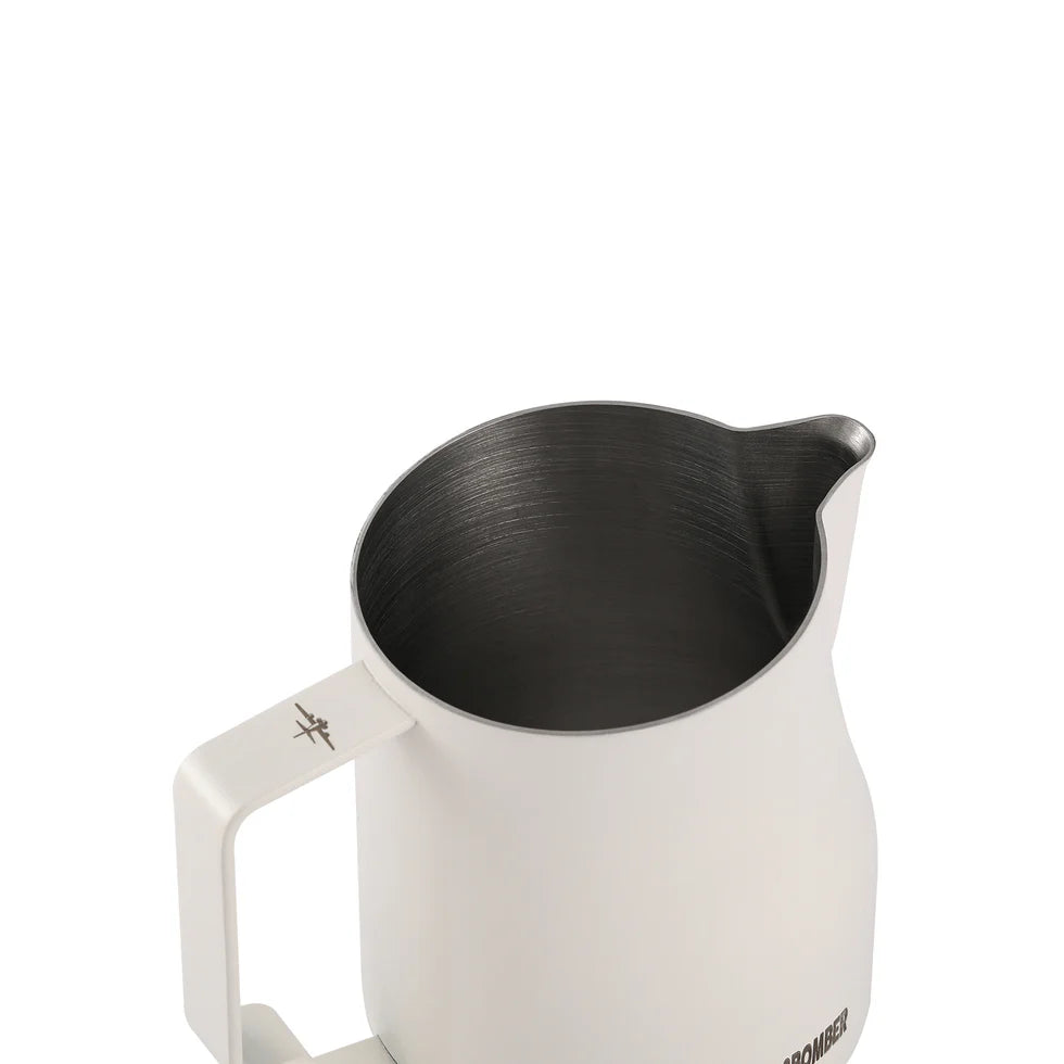MHW-3BOMBER Turbo Milk Pitcher 350ml Off White