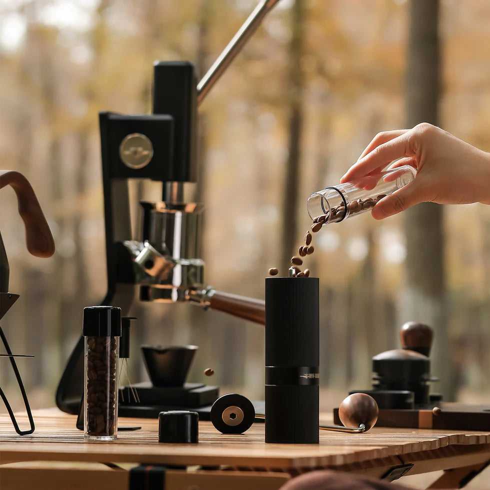 MHW-3BOMBER Energy Bottle with Magnetic Cellar Stand