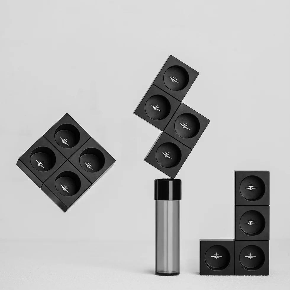 MHW-3BOMBER Energy Bottle with Magnetic Cellar Stand