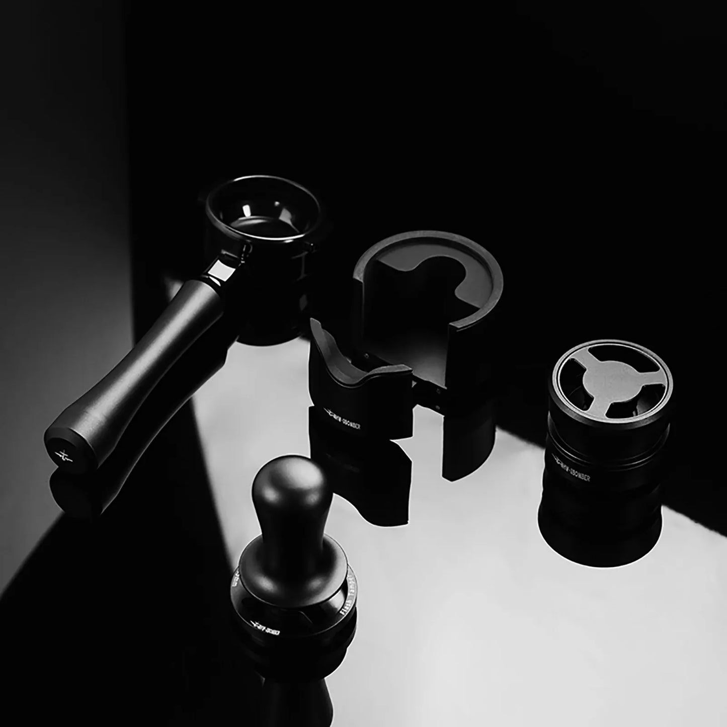 MHW-3BOMBER Astra Pressure Tamper