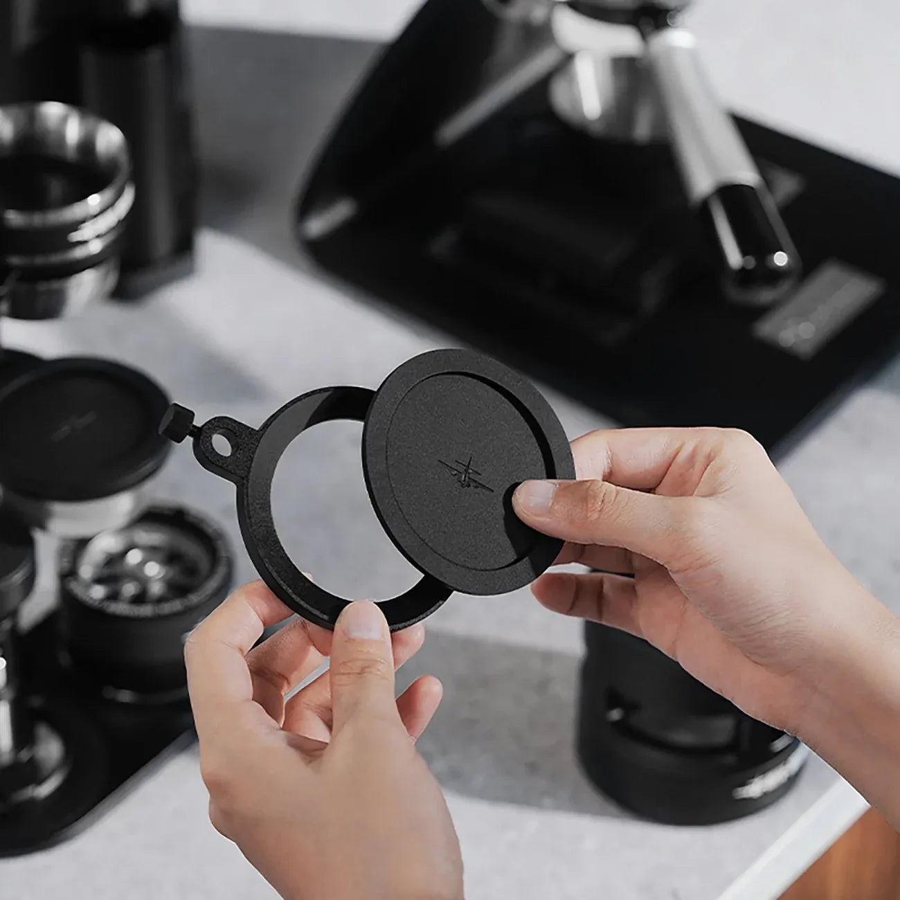 MHW-3BOMBER Magnetic Storage Stand