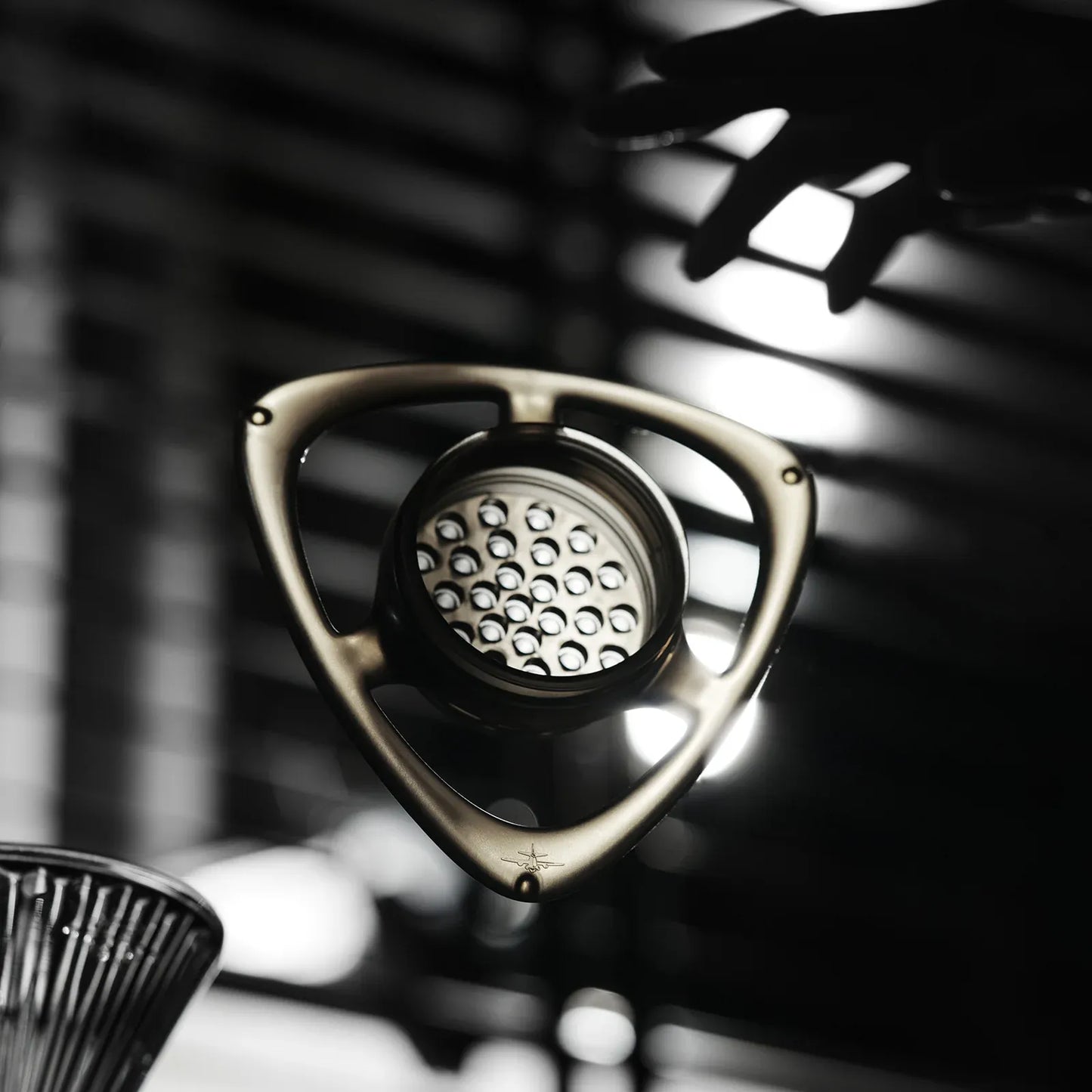 MHW-3BOMBER Rain Pour Over Coffee Splitter