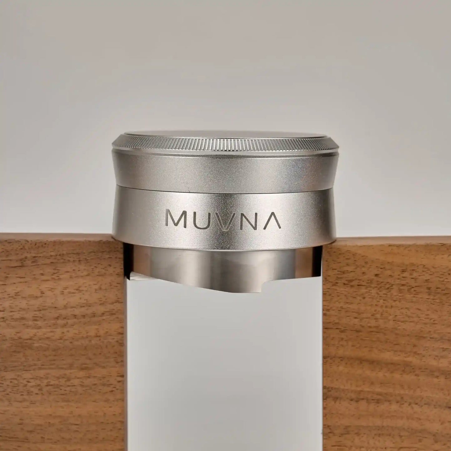 MUVNA 4 Paddle Gravity Distributor
