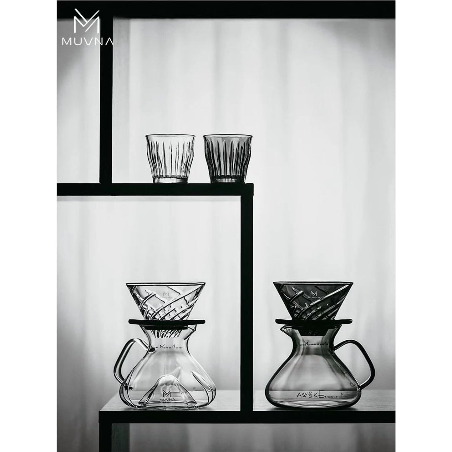 Muvna Tornado Glass Carafe