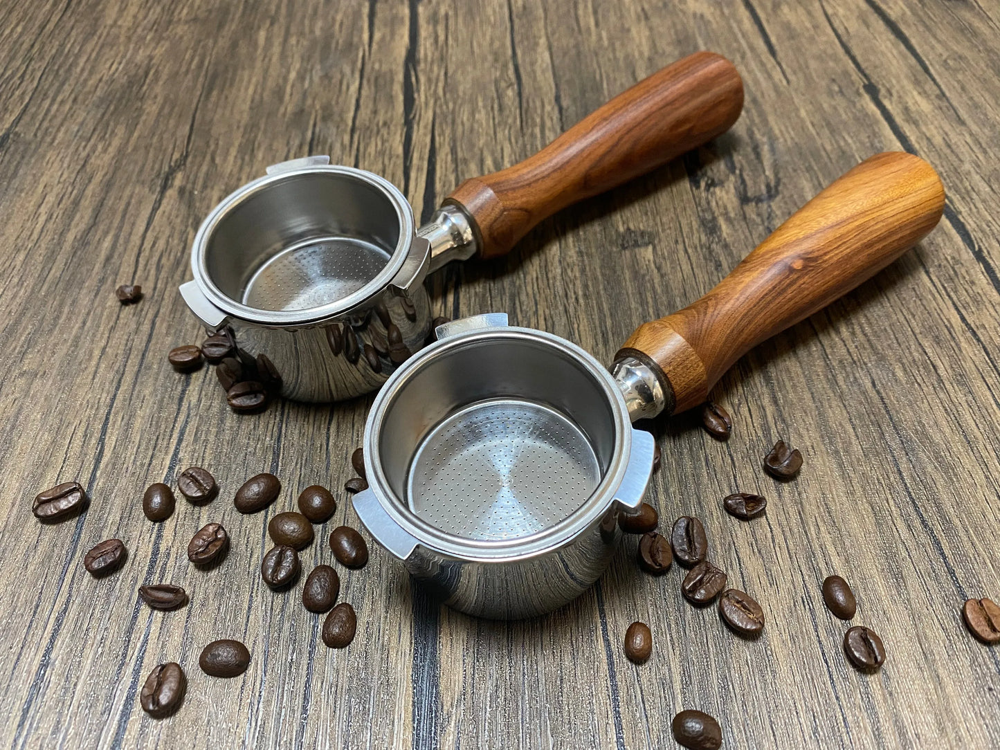 [COMING SOON] Neouza Delonghi Dedica EC680 and EC685 Bottomless