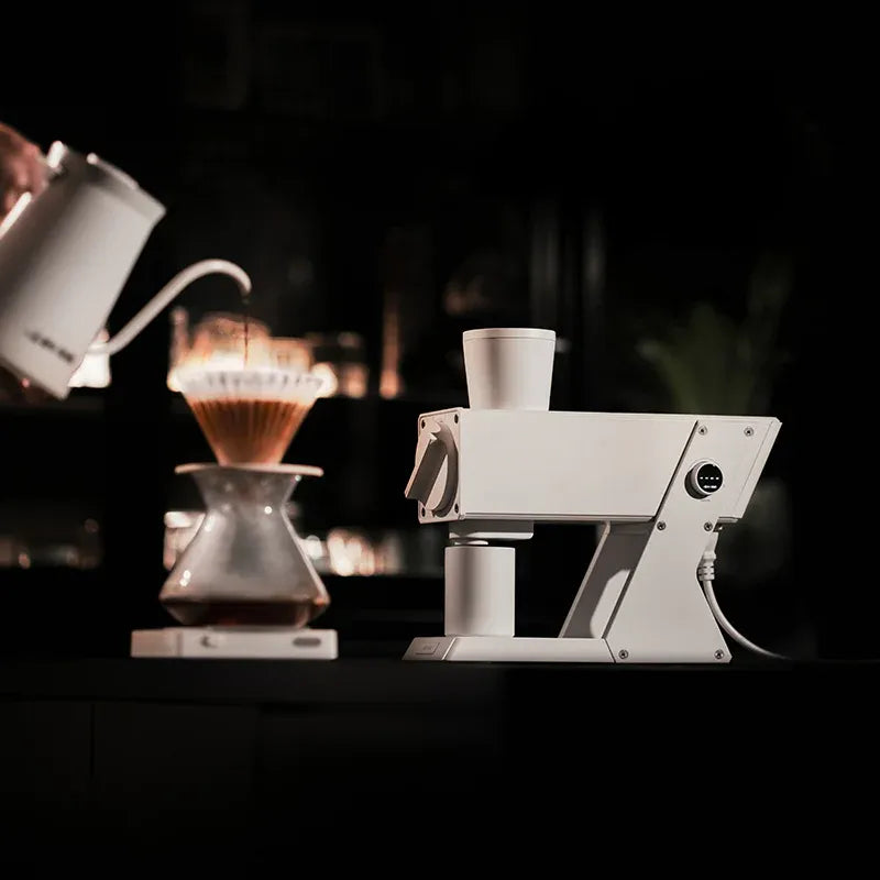 MHW-3BOMBER F74 Navigator Electric Coffee Grinder