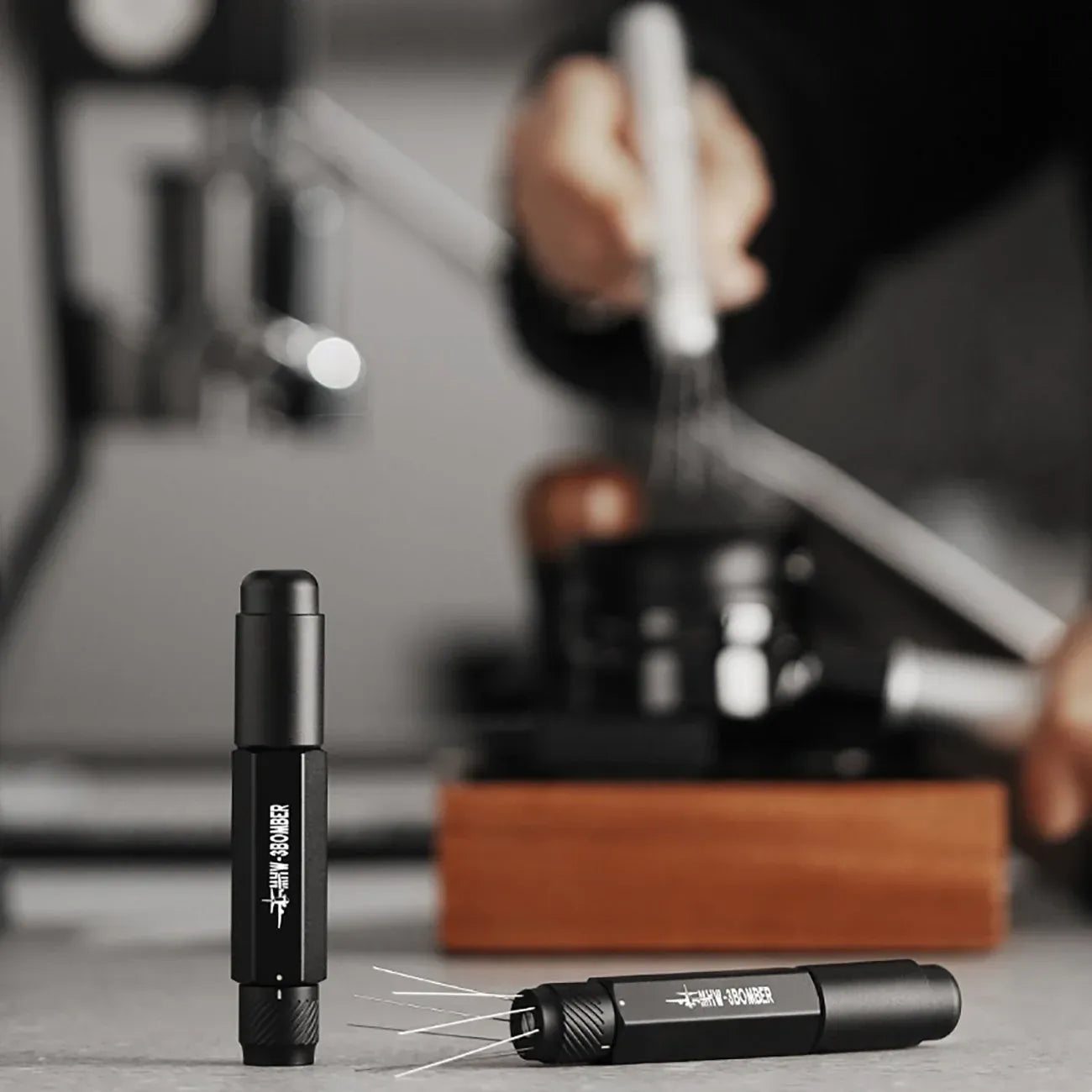 MHW-3BOMBER Lightning Needle Distributor Pro