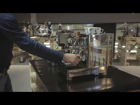 How the paddle of the Lelit Bianca works to enable unique profiles for different coffees