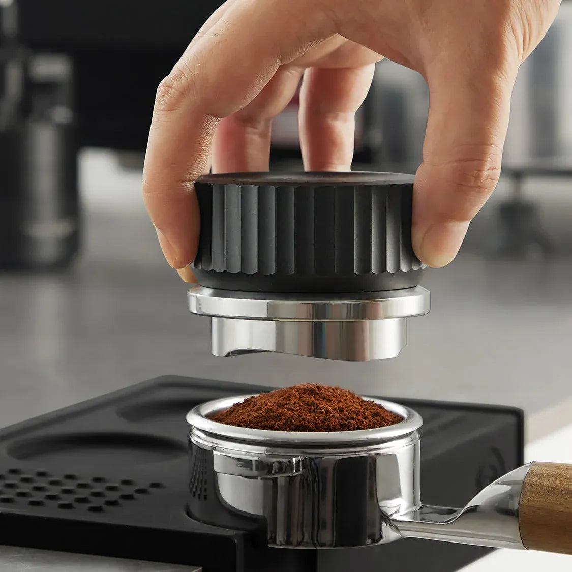 zeroHero Thor Adjustable Coffee Distributor